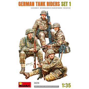 GERMAN TANK CREW RIDERS (SET 1)
